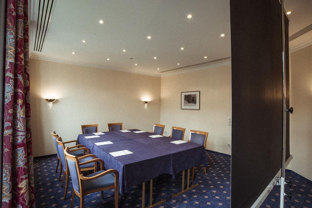 Hotel Limmerhof Taufkirchen  Extérieur photo